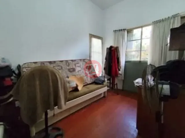 Casa com 466m² 3 quartos e 2 banheiros, à venda ou para alugar, no bairro Menino Deus em Porto Alegre
