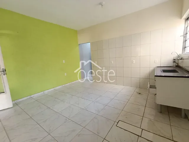 Casa com 125m² 2 quartos e 2 banheiros, para alugar, no bairro Parque Gramado em Americana