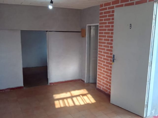 Casa com 20m² 1 quarto e 1 banheiro, para alugar, no bairro Jardim Figueira Grande em São Paulo