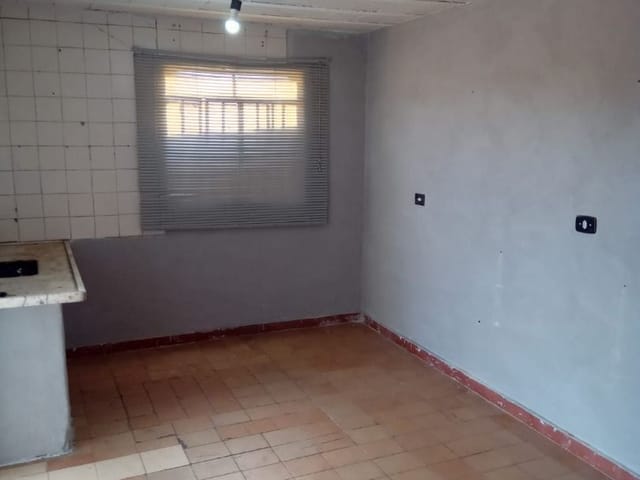 Casa com 20m² 1 quarto e 1 banheiro, para alugar, no bairro Jardim Figueira Grande em São Paulo