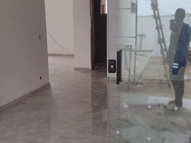 Casa com 268m², à venda, no bairro Aterrado em Tremembé