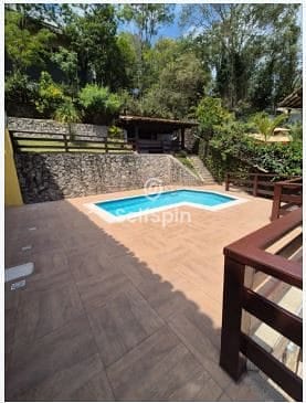 Casa, 3 quartos, 326 m² - Foto 1