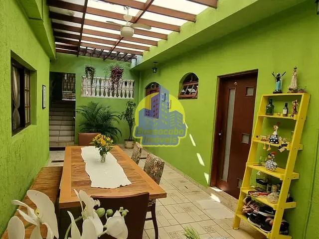Casa com 250m² 4 quartos e 3 banheiros, à venda, no bairro Bela Vista em Osasco