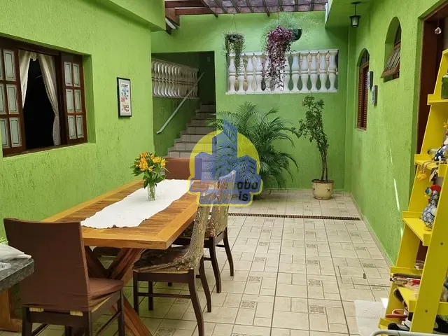 Casa com 250m² 4 quartos e 3 banheiros, à venda, no bairro Bela Vista em Osasco