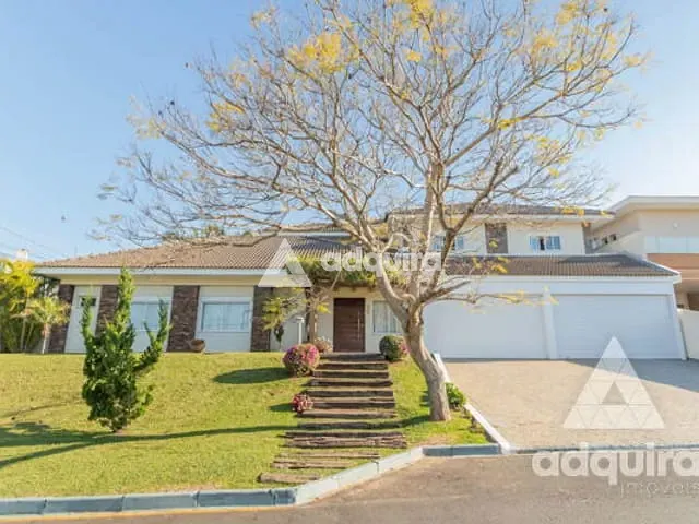 Casa com 653m² 4 quartos e 6 banheiros, à venda, no bairro Oficinas em Ponta Grossa
