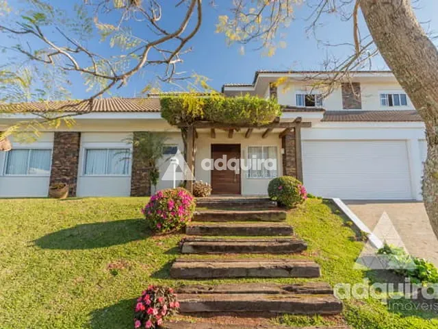 Casa com 653m² 4 quartos e 6 banheiros, à venda, no bairro Oficinas em Ponta Grossa