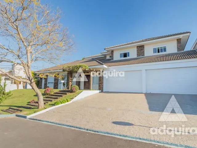 Casa com 653m² 4 quartos e 6 banheiros, à venda, no bairro Oficinas em Ponta Grossa