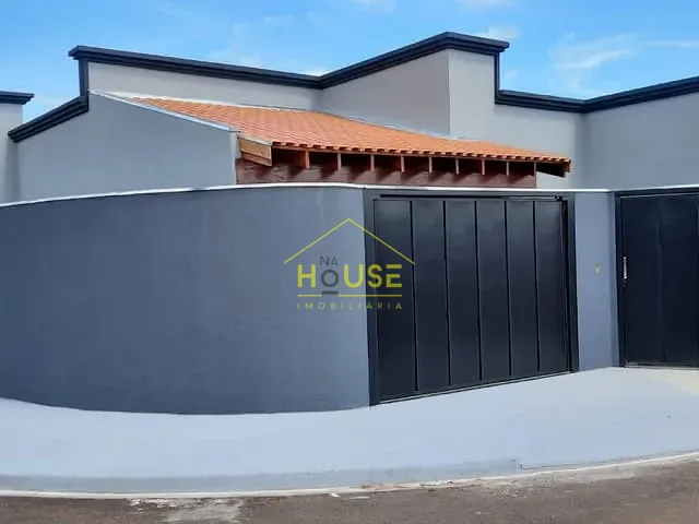 Casa 3 quartos e 3 banheiros, à venda, no bairro Residencial Mundial Golden em Rubinéia