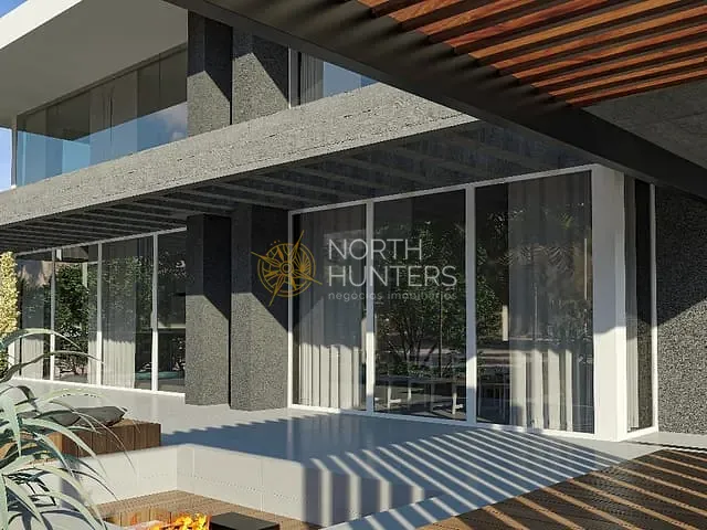 Casa com 600m² 3 quartos e 4 banheiros, à venda, no bairro Cachoeira do Bom Jesus em Florianópolis