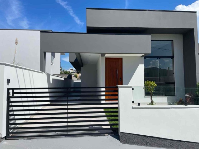 Foto do Casa - Casa padrão à Venda, Potecas, São José, SC | Madri Imóveis