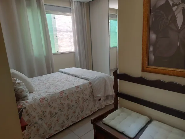 Casa 3 quartos e 2 banheiros, à venda, no bairro Cabral em Contagem