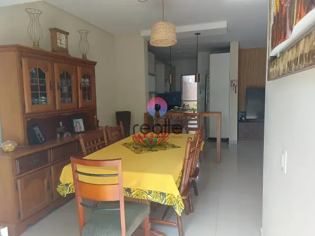 Casa 3 quartos e 2 banheiros, à venda, no bairro Cabral em Contagem