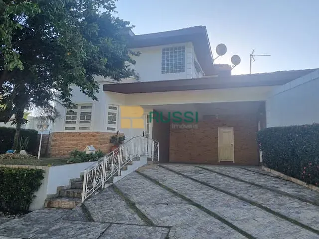 Casa com 400m² 4 quartos e 3 banheiros, à venda, no bairro Urbanova em São José dos Campos