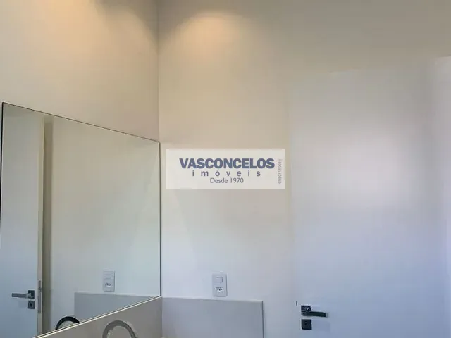 Casa com 820m² 5 quartos e 4 banheiros, à venda, no bairro Urbanova em São José dos Campos