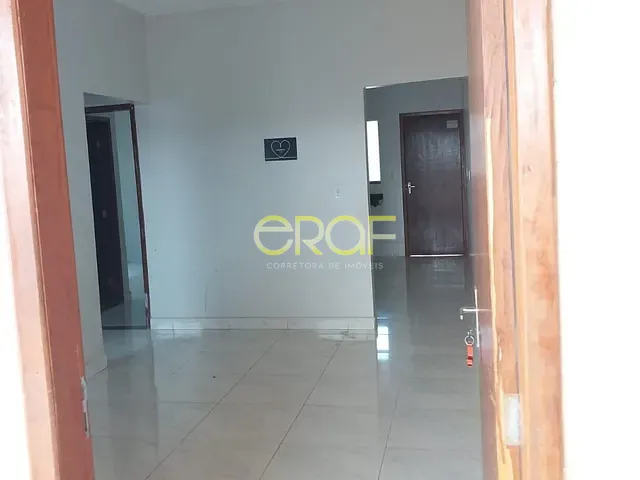 Casa 2 quartos e 2 banheiros, à venda, no bairro Parque da Colina I em Formosa