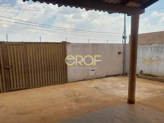 Casa 2 quartos e 2 banheiros, à venda, no bairro Parque da Colina I em Formosa