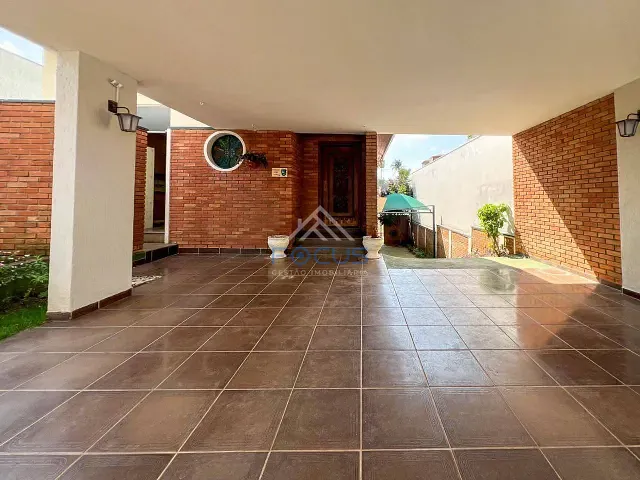 Casa com 270m², à venda ou para alugar, no bairro Parque do Colégio em Jundiaí