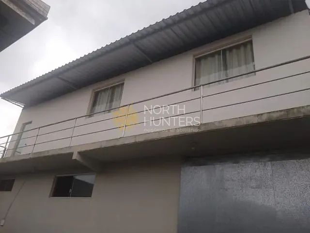 Casa com 412m² 3 quartos e 4 banheiros, à venda, no bairro Vila Nova em Joinville