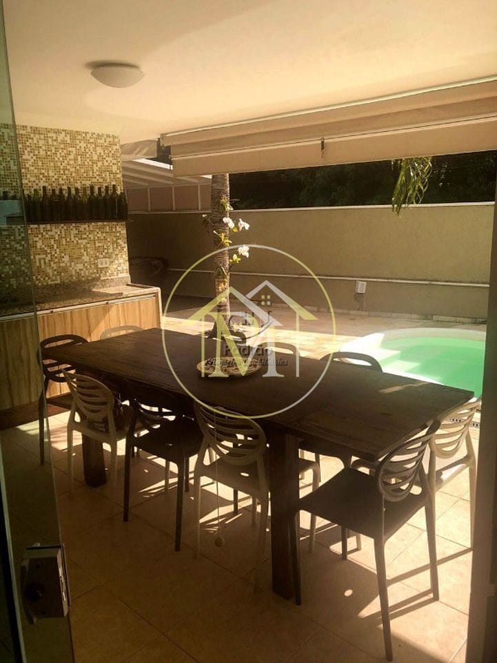Casa à venda com 3 quartos, 360m² - Foto 18