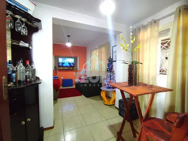 Casa com 250m² 3 quartos e 1 banheiro, à venda, no bairro Jardim Bela Vista em Taubaté