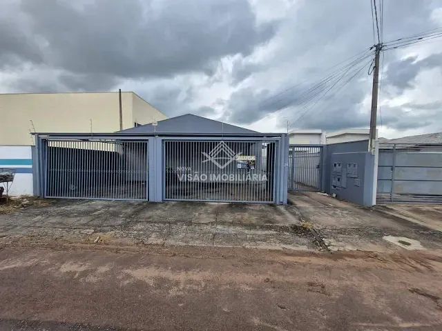 Casa 2 quartos e 1 banheiro, para alugar, no bairro Jardim Itália II em Sinop