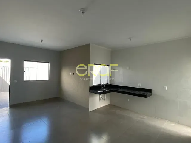Casa com 120m² 2 quartos e 2 banheiros, à venda, no bairro Rosa Maria em Formosa