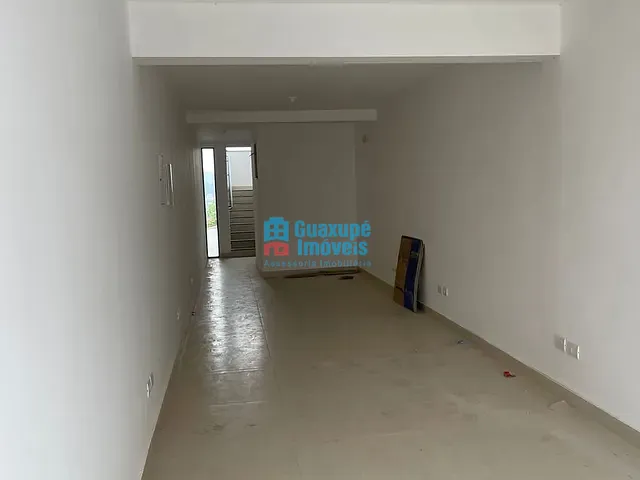 Sobrado com 159m², para alugar, no bairro centro em Guaxupé