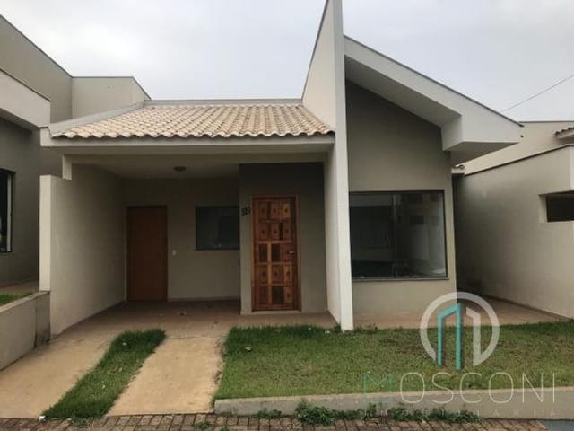 Casa com 126m² 3 quartos e 1 banheiro, à venda, no bairro Centro em Cambé