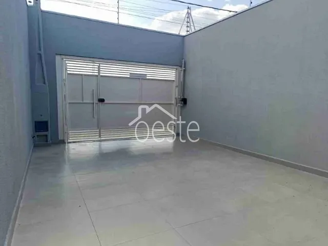 Casa com 125m² 2 quartos e 2 banheiros, à venda, no bairro Vila Diva em Santa Bárbara D'Oeste