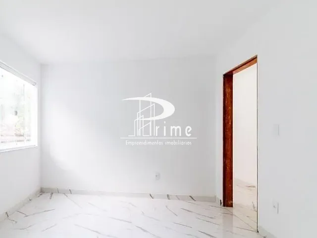 Casa com 225m² 4 quartos e 1 banheiro, à venda, no bairro Piratininga em Niterói
