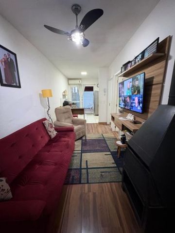 Casa 3 quartos e 2 banheiros, à venda, no bairro Areal em Pelotas