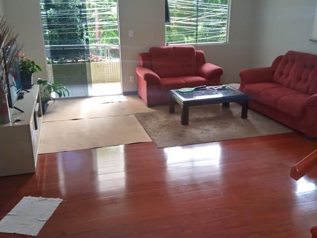 Casa com 346m² 3 quartos e 2 banheiros, à venda, no bairro Jardim Quisisana em Poços de Caldas