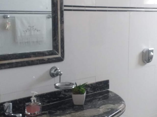 Casa com 408m² 4 quartos e 3 banheiros, à venda, no bairro Alphaville 1 em Campos dos Goytacazes