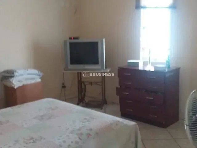 Casa com 408m² 4 quartos e 3 banheiros, à venda, no bairro Alphaville 1 em Campos dos Goytacazes