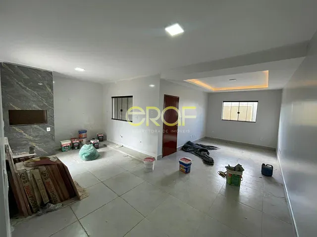 Casa 3 quartos e 2 banheiros, à venda, no bairro Parque da Colina II em Formosa