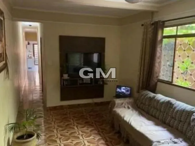 Casa com 300m² 4 quartos e 2 banheiros, à venda, no bairro Vila Albertina em Ribeirão Preto