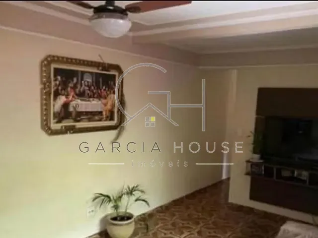 Casa com 300m² 4 quartos e 2 banheiros, à venda, no bairro Vila Albertina em Ribeirão Preto
