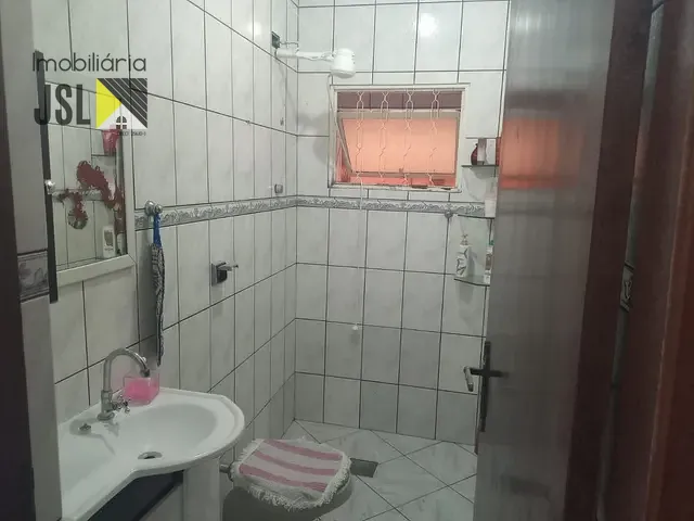 Casa com 140m² 4 quartos e 2 banheiros, à venda, no bairro Borda da Mata em Caçapava