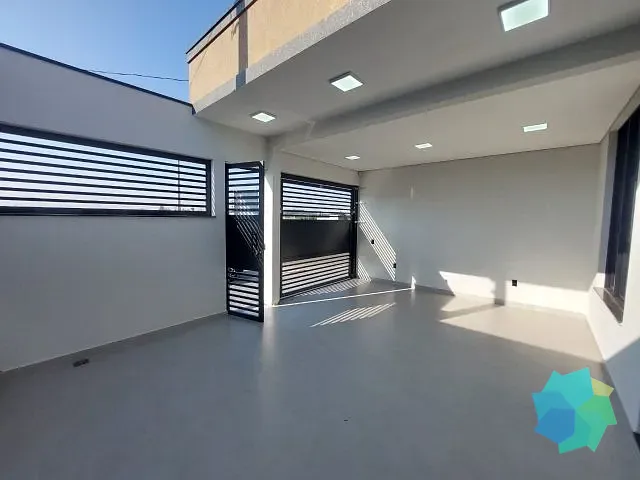 Casa 3 quartos e 2 banheiros, à venda, no bairro Jardim Bom Sucesso em Indaiatuba