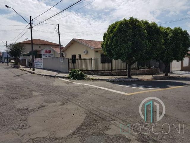 Casa com 392m² 3 quartos e 3 banheiros, à venda, no bairro Jardim Santo Amaro em Cambé