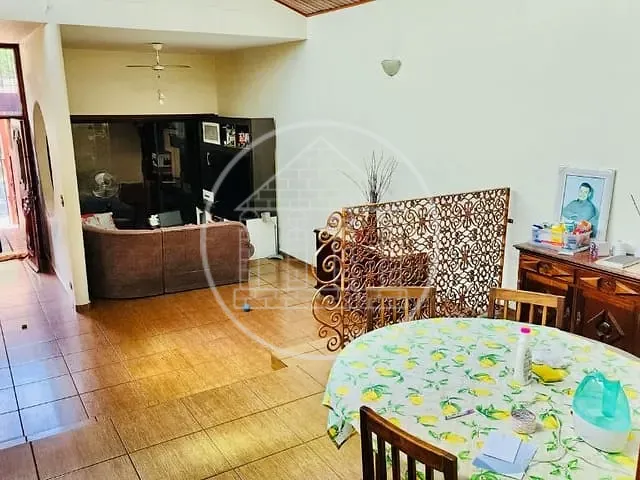 Casa com 250m² 3 quartos e 1 banheiro, à venda, no bairro Jardim Consórcio em São Paulo