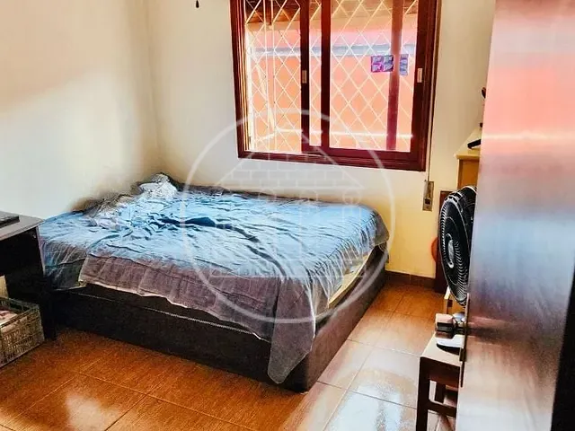 Casa com 250m² 3 quartos e 1 banheiro, à venda, no bairro Jardim Consórcio em São Paulo