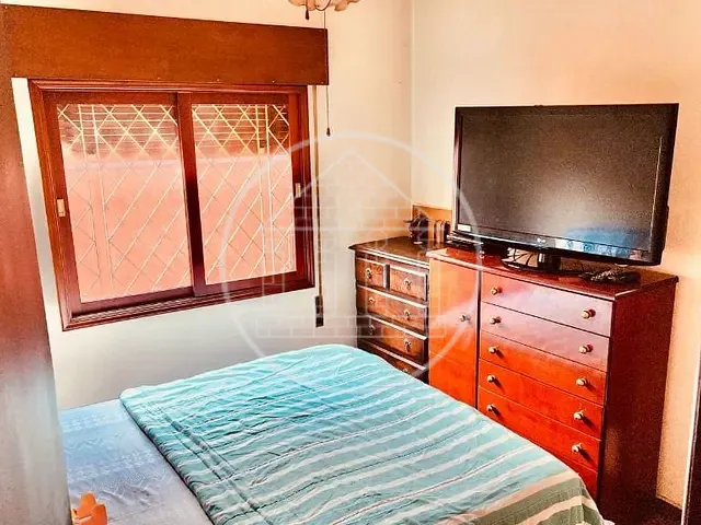 Casa com 250m² 3 quartos e 1 banheiro, à venda, no bairro Jardim Consórcio em São Paulo