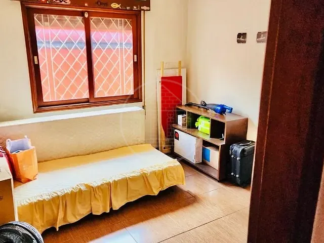Casa com 250m² 3 quartos e 1 banheiro, à venda, no bairro Jardim Consórcio em São Paulo