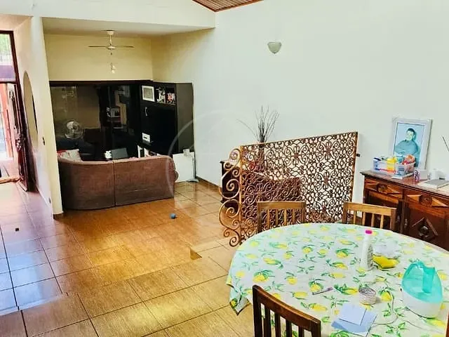 Casa com 250m² 3 quartos e 1 banheiro, à venda, no bairro Jardim Consórcio em São Paulo