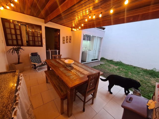 Foto do Casa - Casa com 2 dormitórios à venda, 125 m² por R$ 670.000,00 - Jardim Uirá - São José dos Campos/SP | RUSSI IMÓVEIS