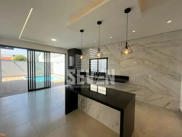 Casa com 360m² 3 quartos e 1 banheiro, à venda, no bairro Jardim Vitória em Bauru