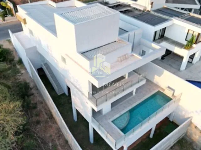 Casa com 410m² 4 quartos e 6 banheiros, à venda, no bairro Portal do Sol em Contagem