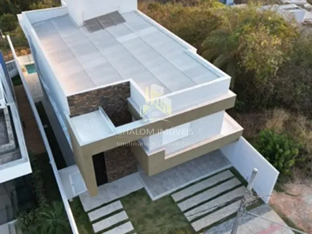 Casa com 410m² 4 quartos e 6 banheiros, à venda, no bairro Portal do Sol em Contagem