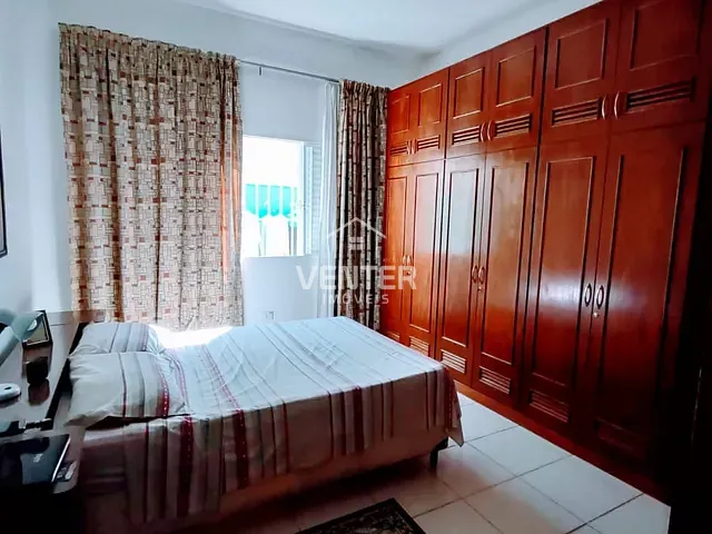 Casa com 290m² 4 quartos e 3 banheiros, à venda, no bairro Jardim Santa Clara em Taubaté